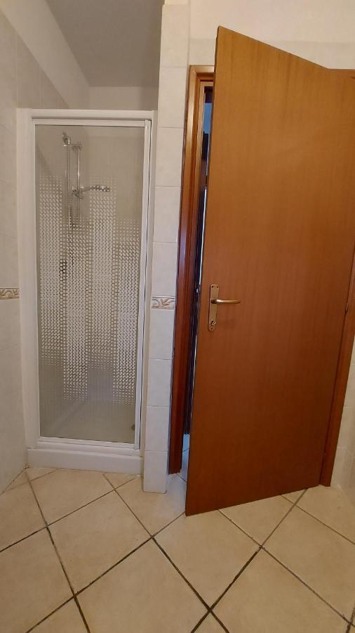 Appartamento Santa Costanza Con Piscina San Vincenzo Luaran gambar